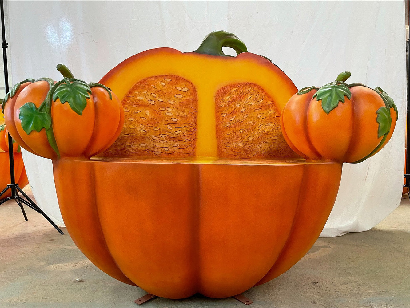 55" Pumpkin Throne