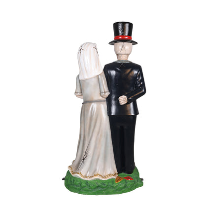 Married Skeleton Couple