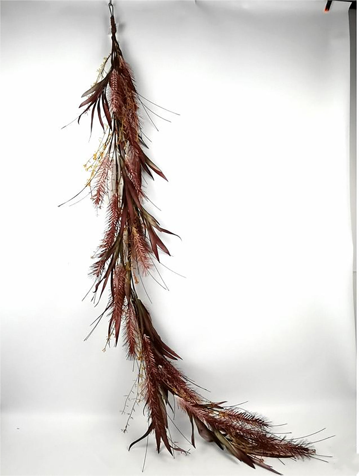 5.5' Burgundy Garland