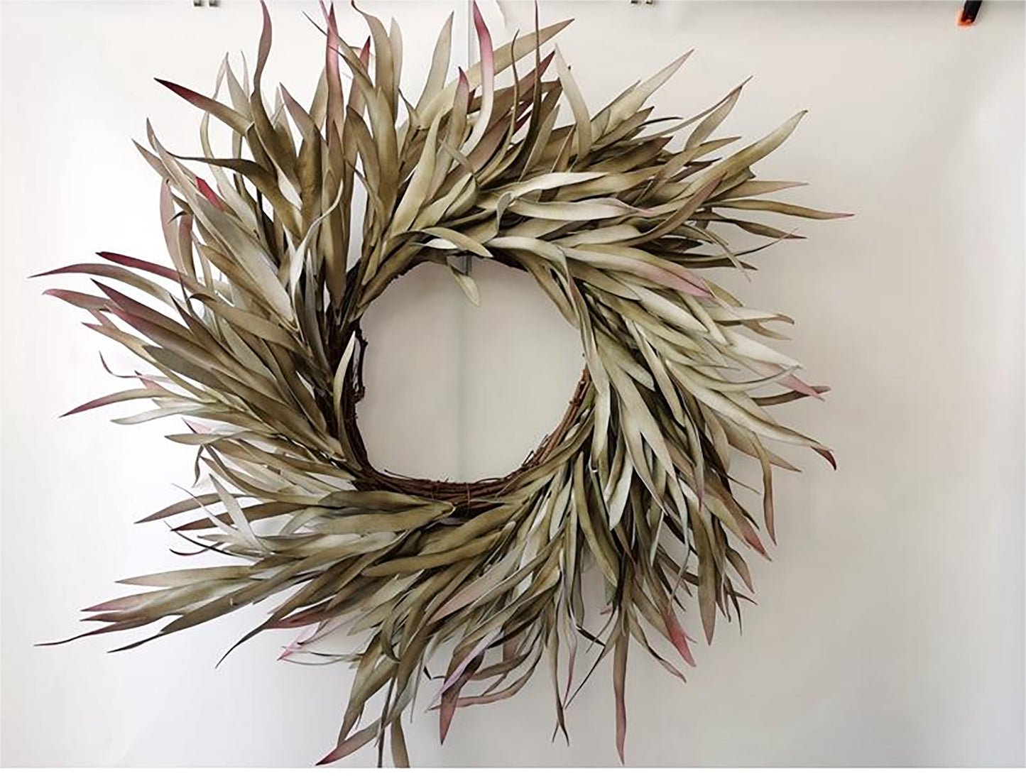 30" Natural Style Wreath