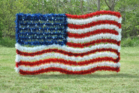 4' Garland Flag Ground Mount