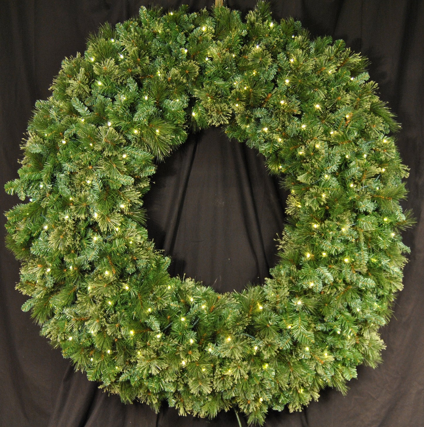 5' Mixed Blend Pine Wreath with Warm White LED Lights