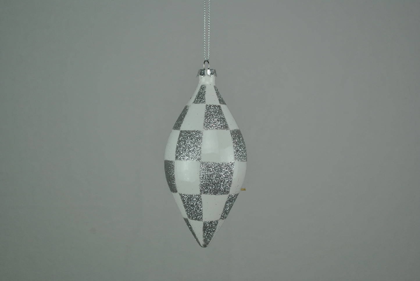 4 Pack of White and Silver Checkered Teardrop Ornaments with Glitter Enhancements