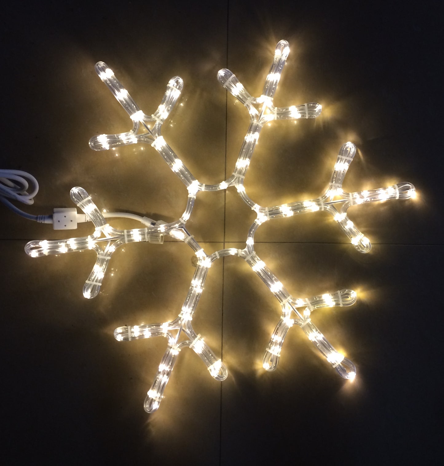 36" Warm White LED Snowflake